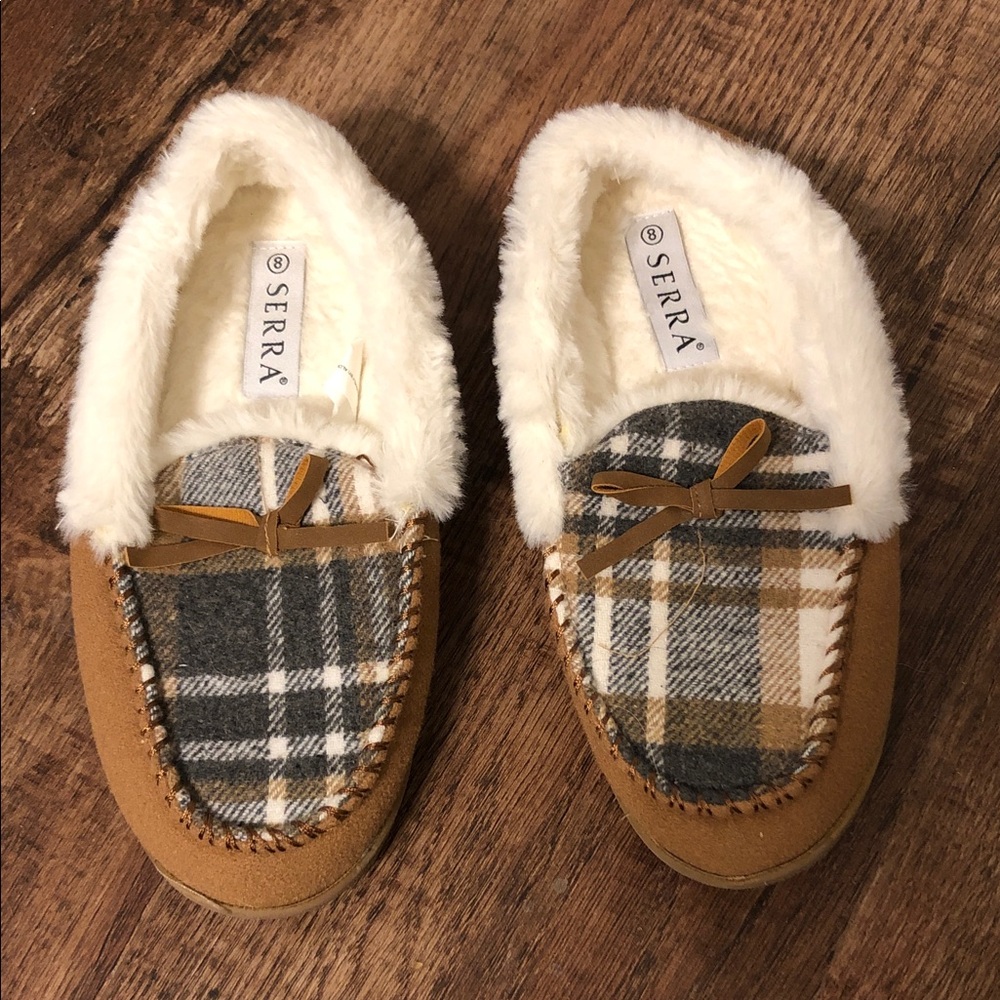 Serra Women’s Tan and Gray Plaid Faux-Fur Lined Moccasin Slippers